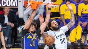 仅在比分上 仅在比分上